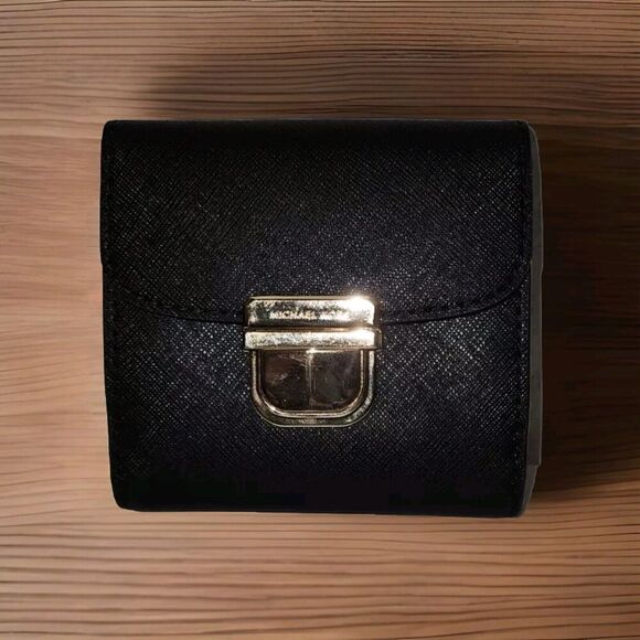 Michael Kors Bridgette Trifold Coin Case Wallet Black - Picture 1 of 10